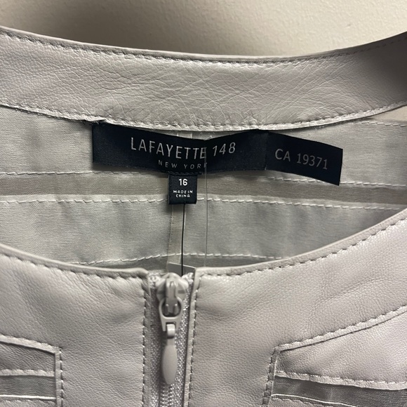 Brand New Lafayette light grey short Leather jacket with mesh strips. Sz 16 - Picture 2 of 6